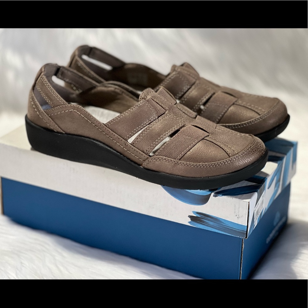 New CLARKS WOMEN'S SILLIAN STORK - Picture 8 of 9